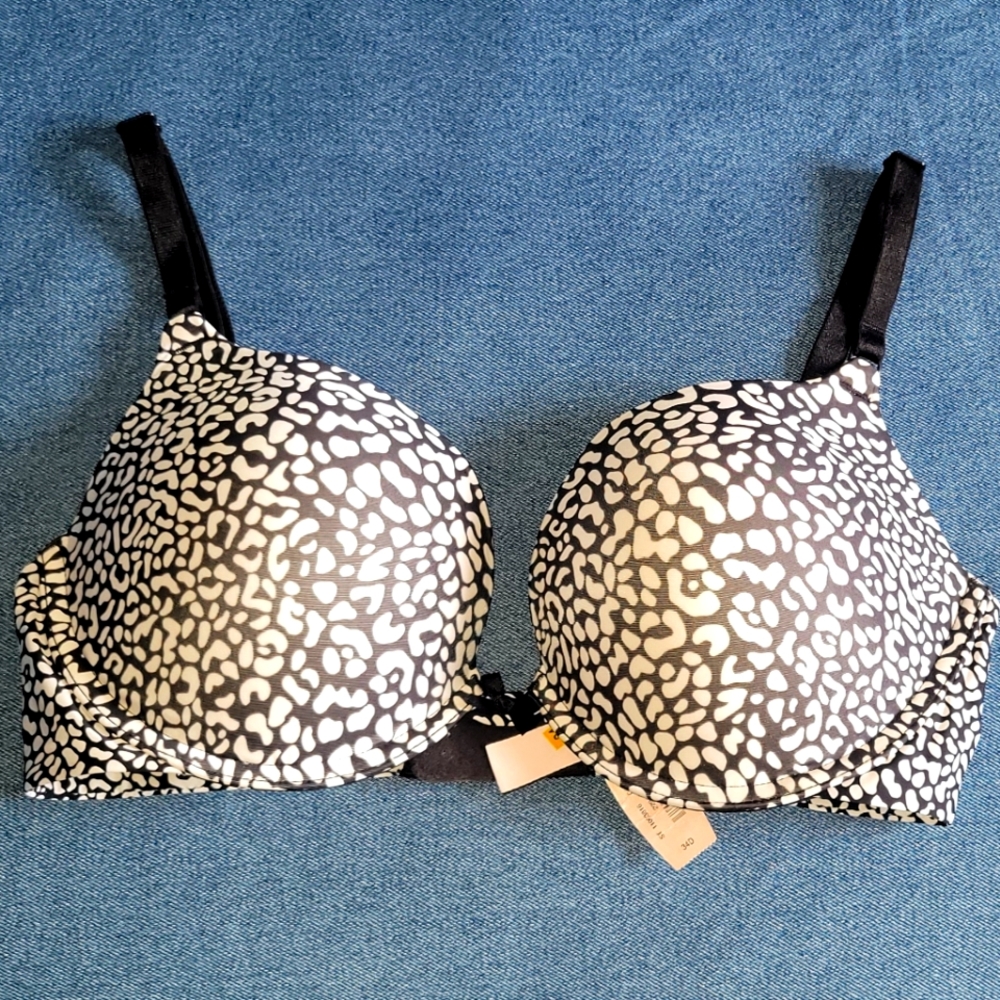 VS Bra - BRAND NEW